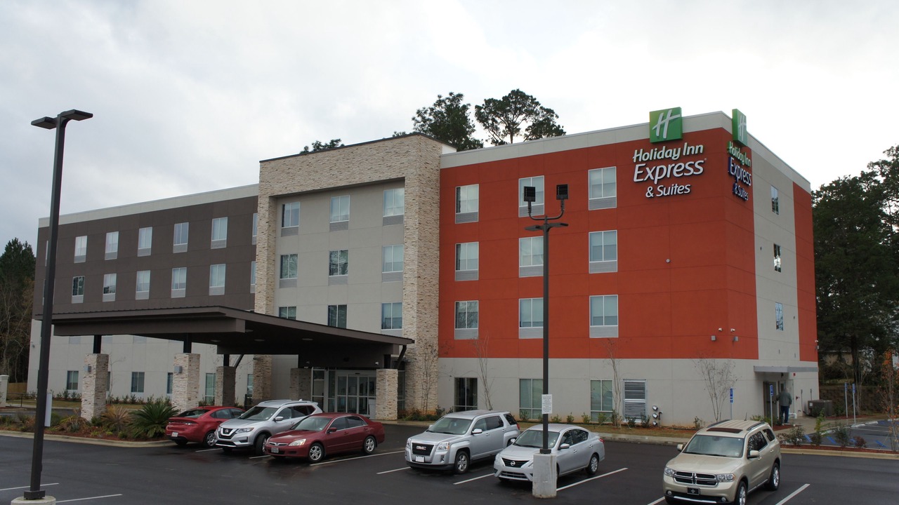 Photo of Outdoor in Pineville