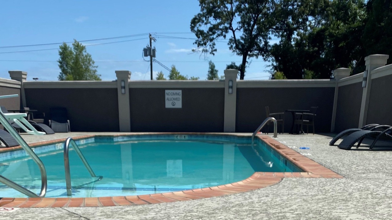 Photo of Outdoor in Pineville