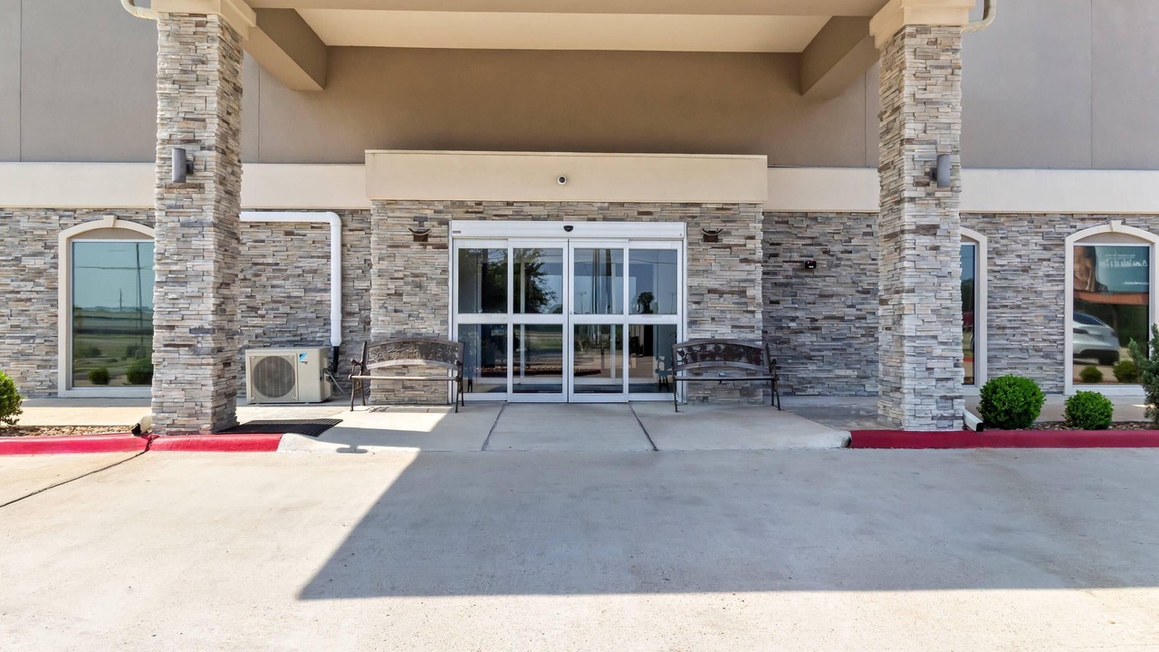 Photo of Outdoor in Bryan