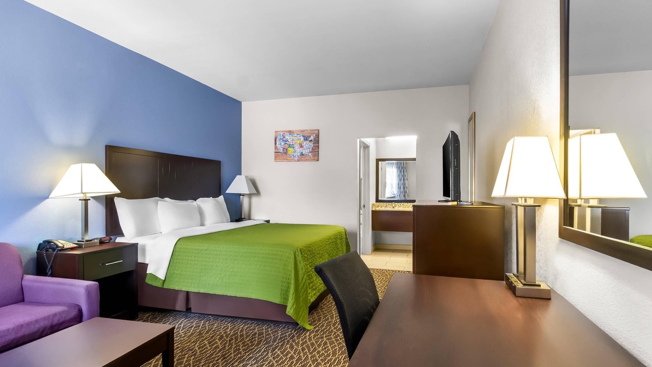 Photo of Bedroom in Bryan