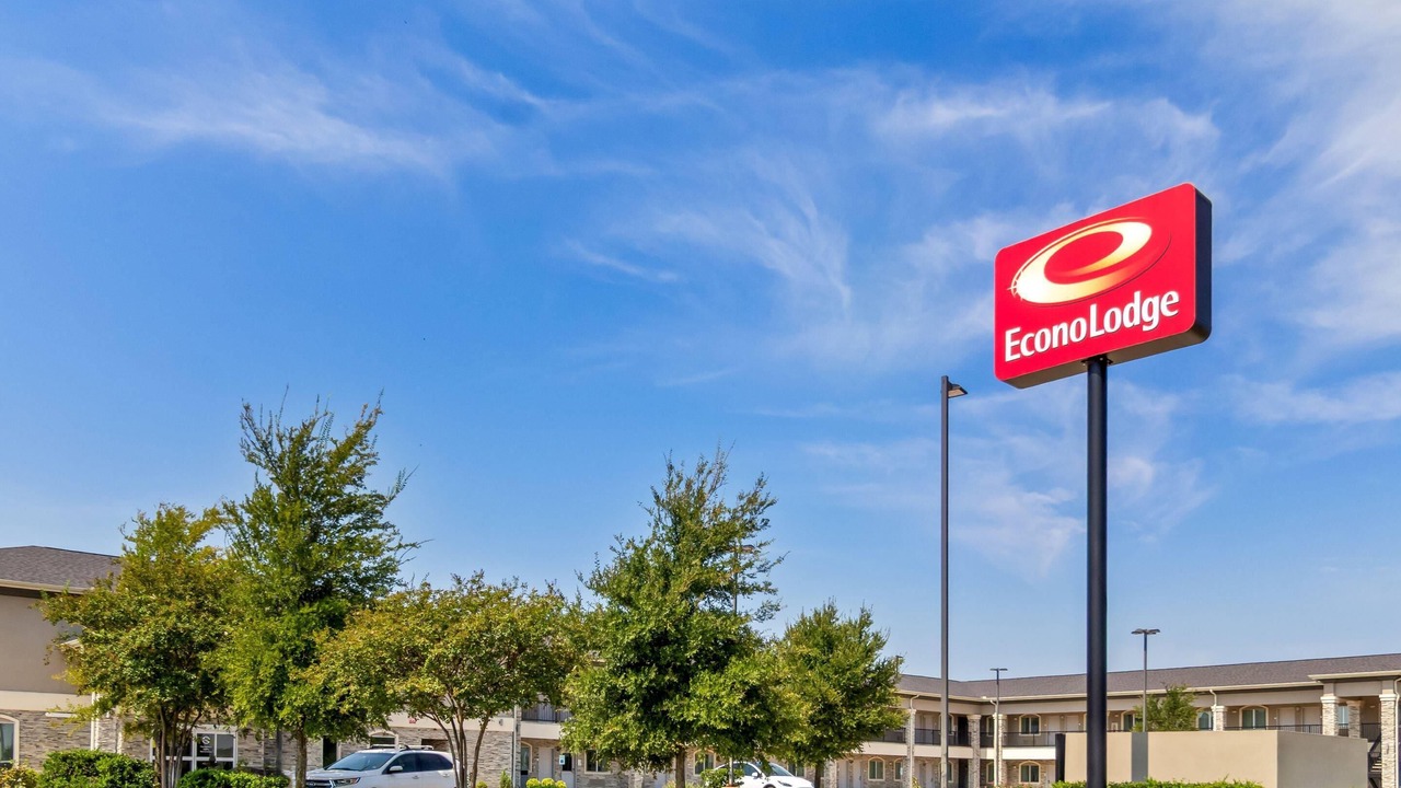 Photo of Outdoor in Bryan