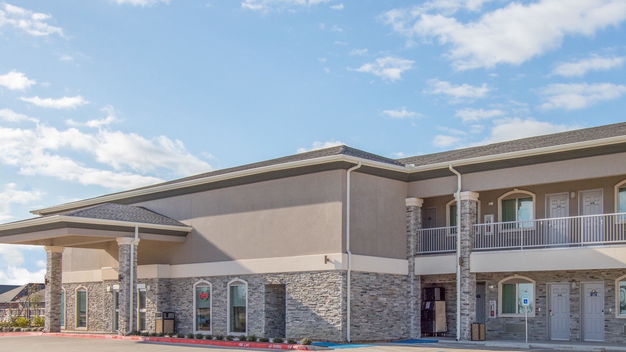Photo of Outdoor in Bryan