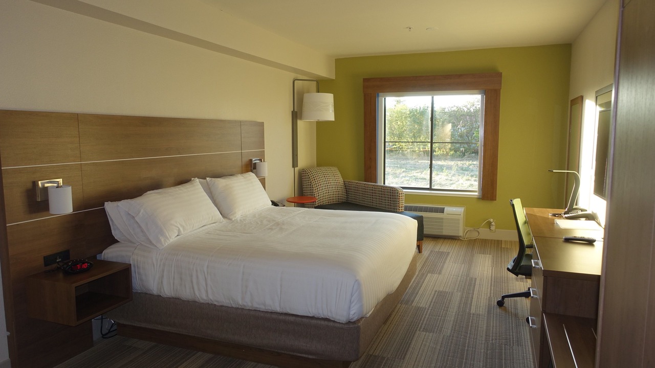 Photo of Bedroom in Brentwood