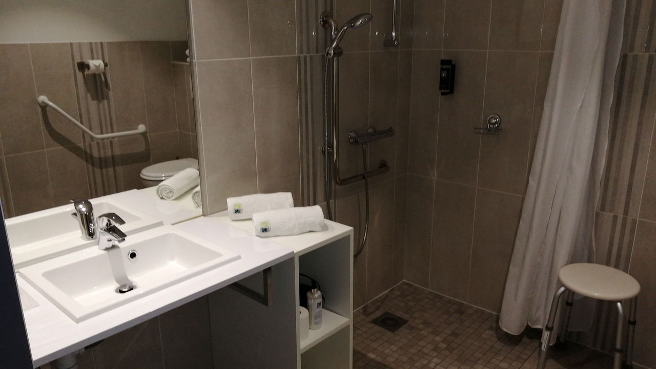 Photo of Bathroom in Nazelles-Negron