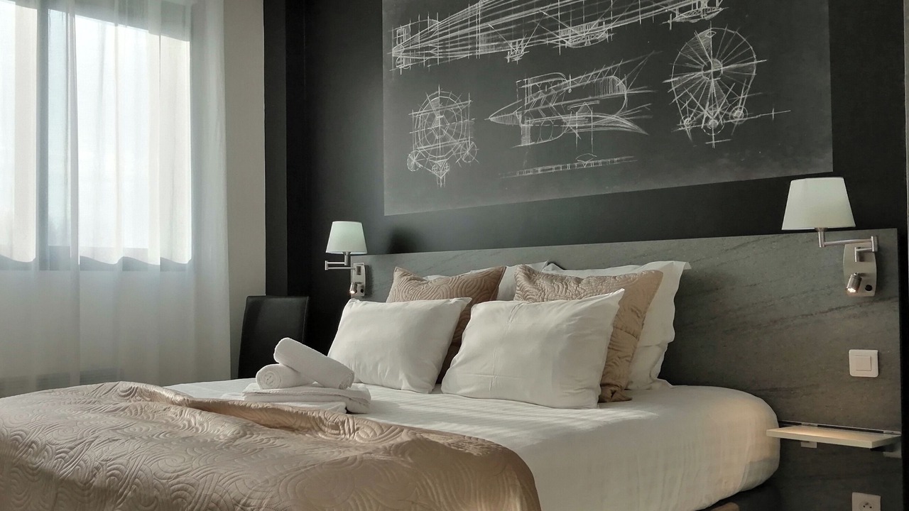 Photo of Bedroom in Nazelles-Negron