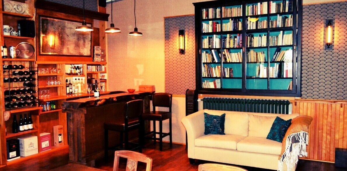 Photo of Others in Biert