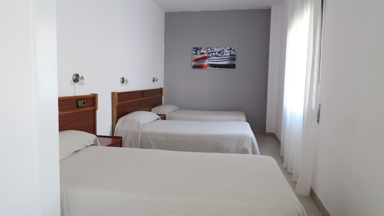 Photo of Bedroom in Llanca