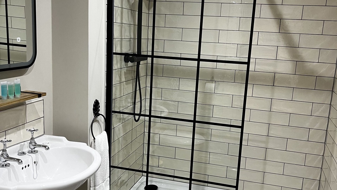 Photo of Bathroom in Eynsham