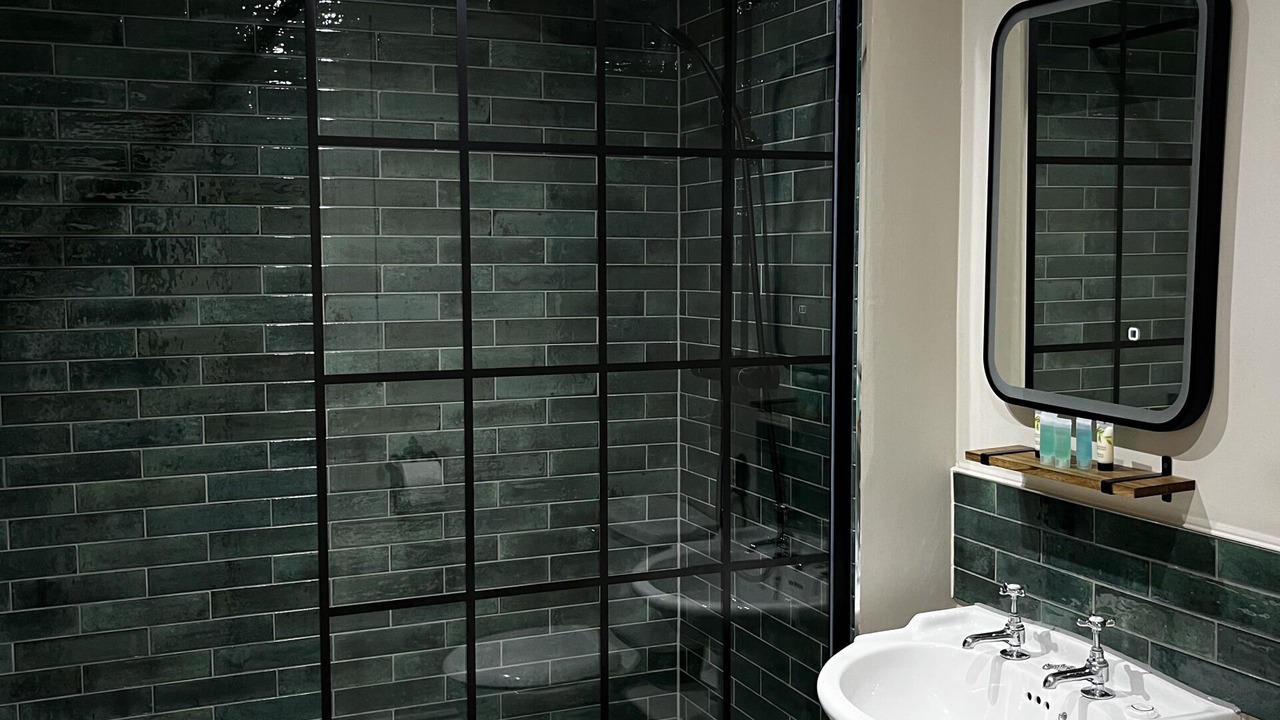 Photo of Bathroom in Eynsham