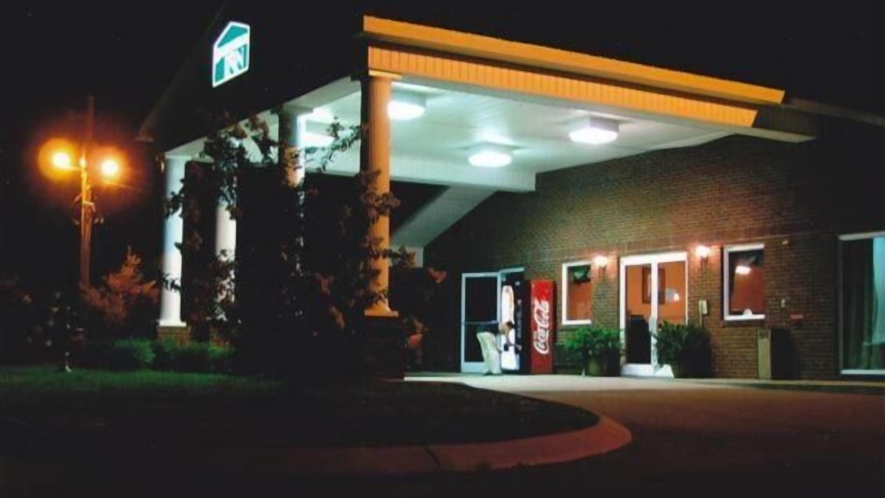 Photo of Buildings in Greenbrier