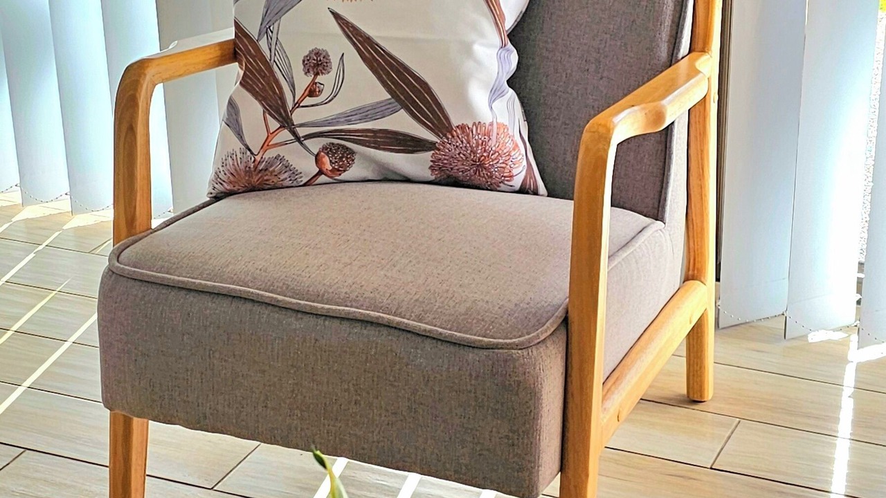 Photo of Livingroom in Barrington