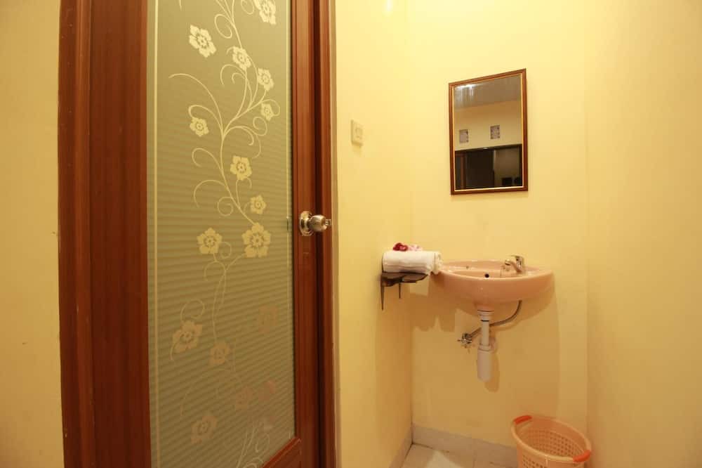 Photo of Bathroom in Munduk