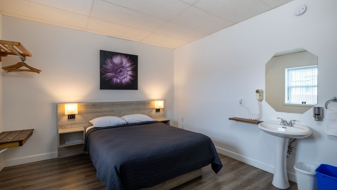 Photo of Bedroom in Ste Anne de Beaupre