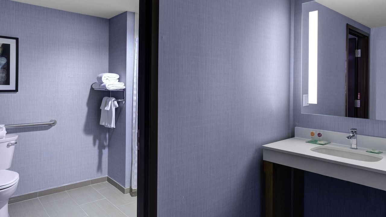 Photo of Bathroom in Allen
