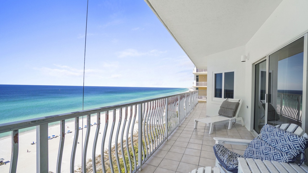 Photo of Patio Balcony in Crescent Beach
