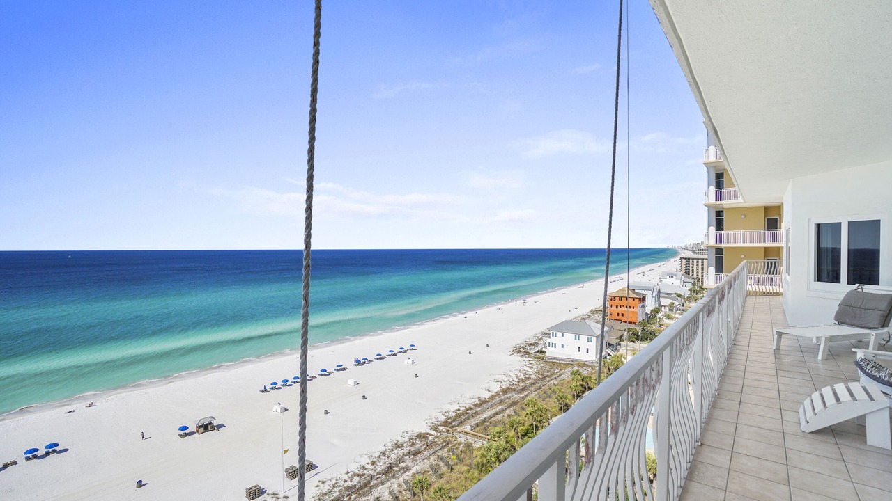 Photo of Patio Balcony in Crescent Beach