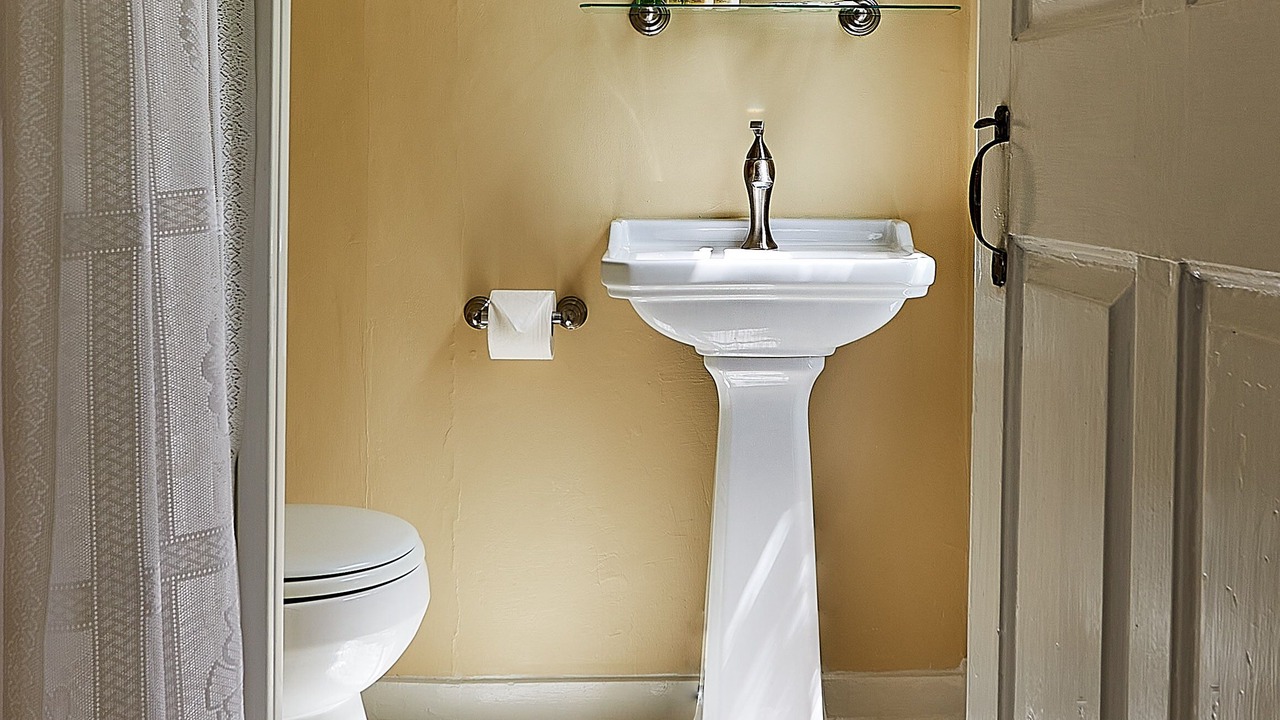 Photo of Bathroom in Brant Point