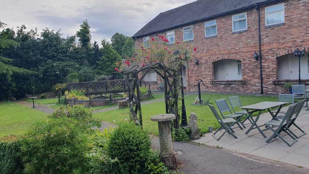 Photo of Outdoor in Cheadle