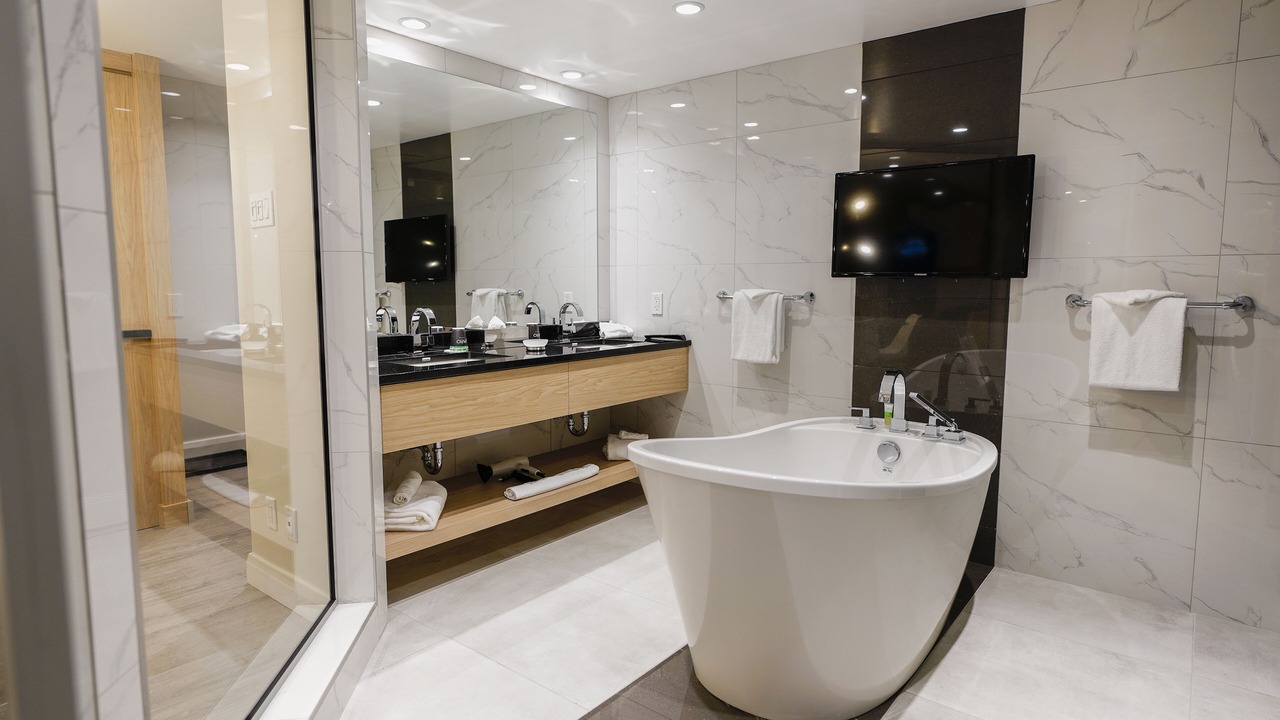 Photo of Bathroom in Ste. Foy
