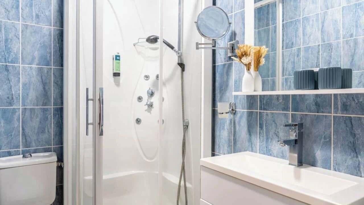 Photo of Bathroom in Confolens