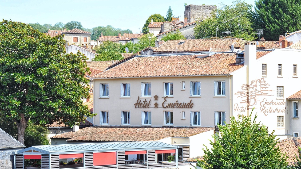 Photo of Outdoor in Confolens