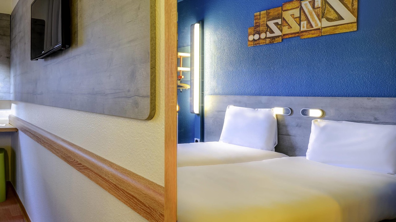 Photo of Others in Quartier du Vieux-Pont - Sainte-Genevieve