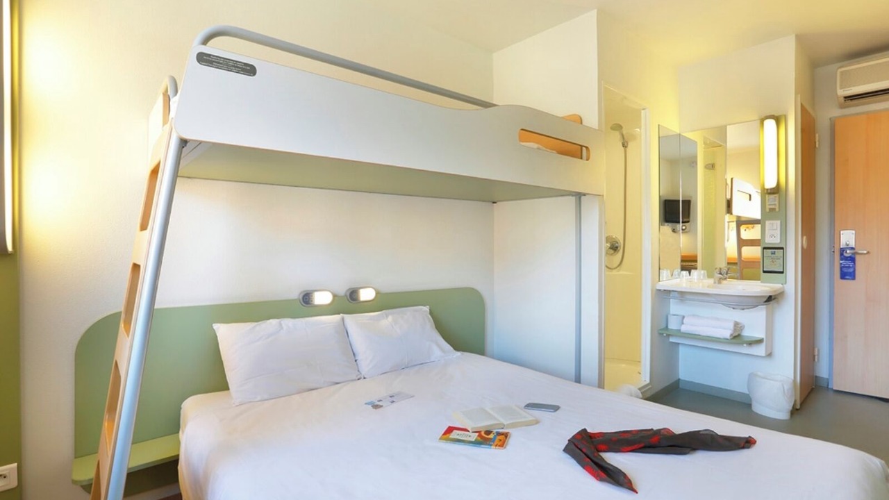 Photo of Bedroom in Apt