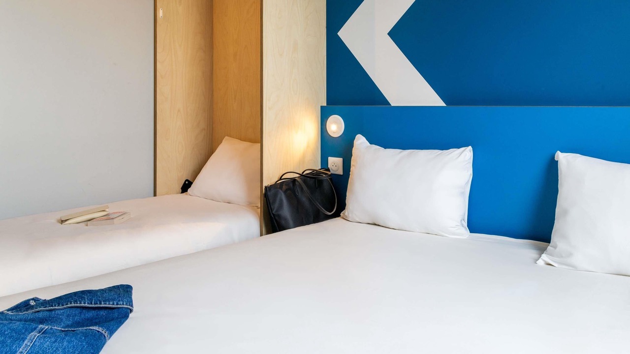 Photo of Bedroom in Chatillon