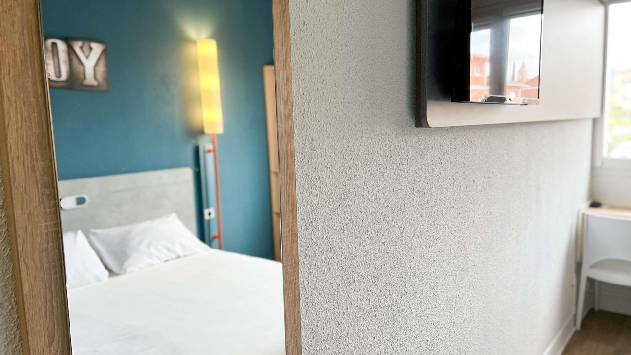 Photo of Bedroom in Saint-Christol-Les-Ales