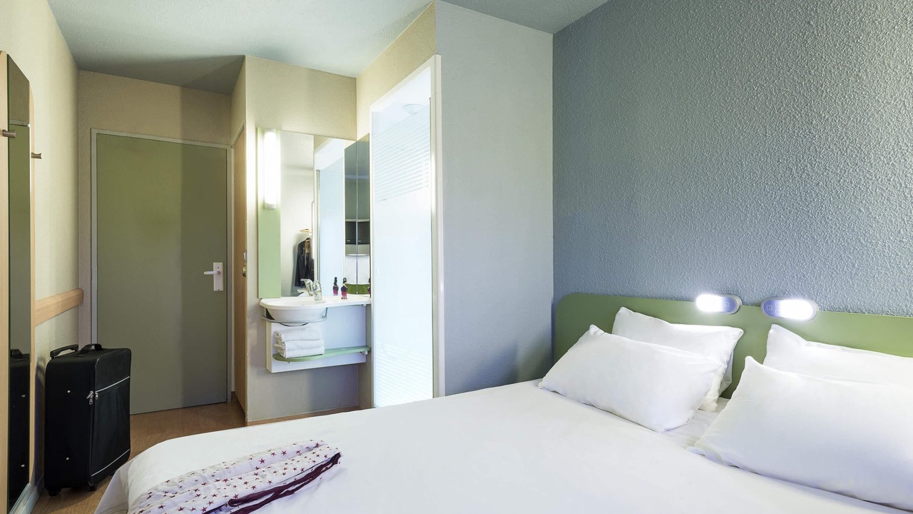 Photo of Bedroom in Dives-sur-Mer