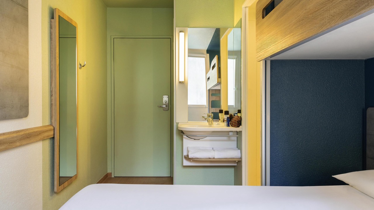 Photo of Bedroom in Meudon