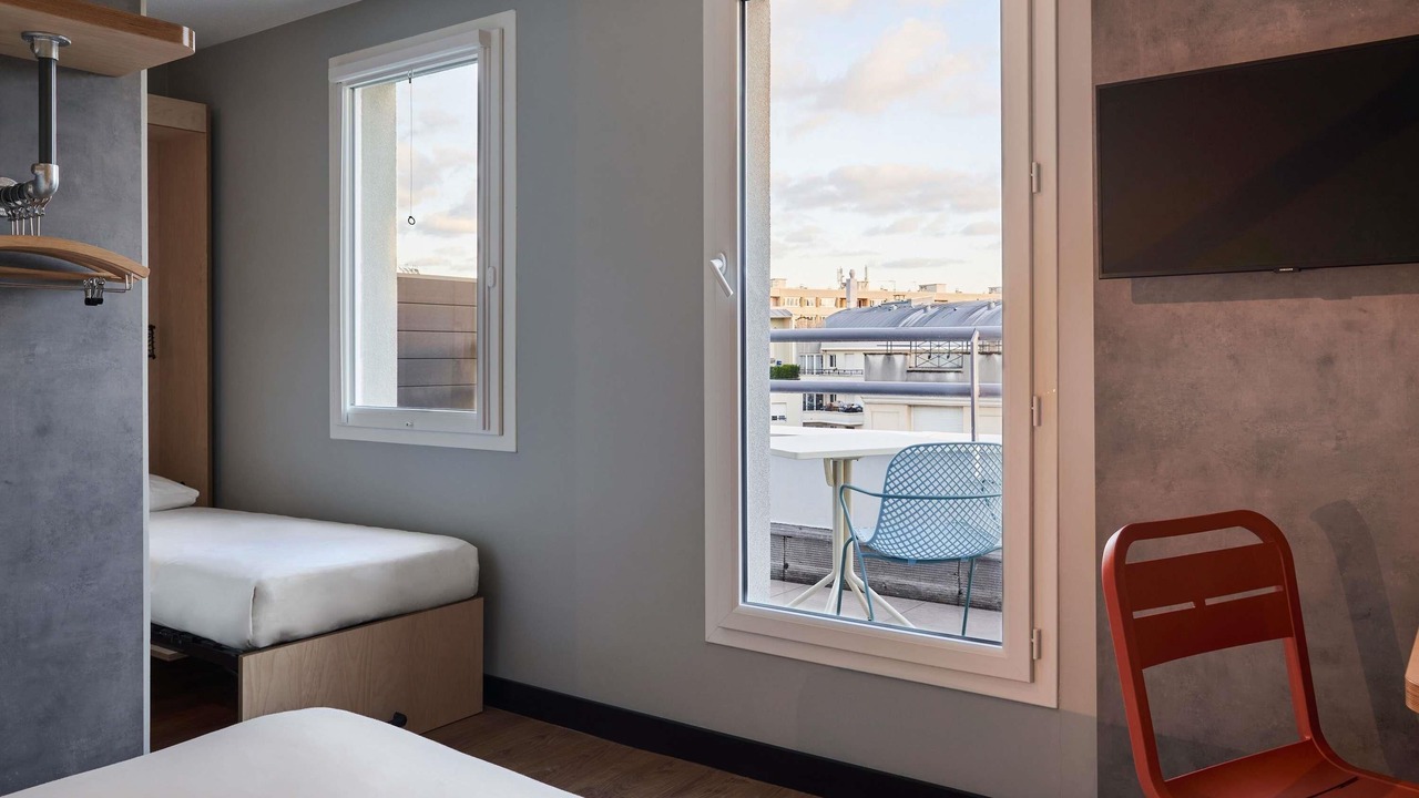 Photo of Bedroom in Issy-les-Moulineaux