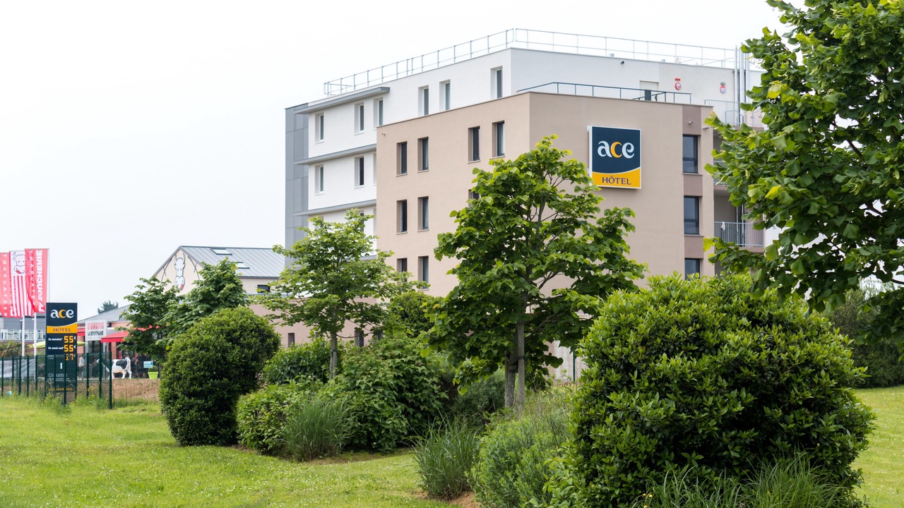 Photo of Patio Balcony in Saint-Contest