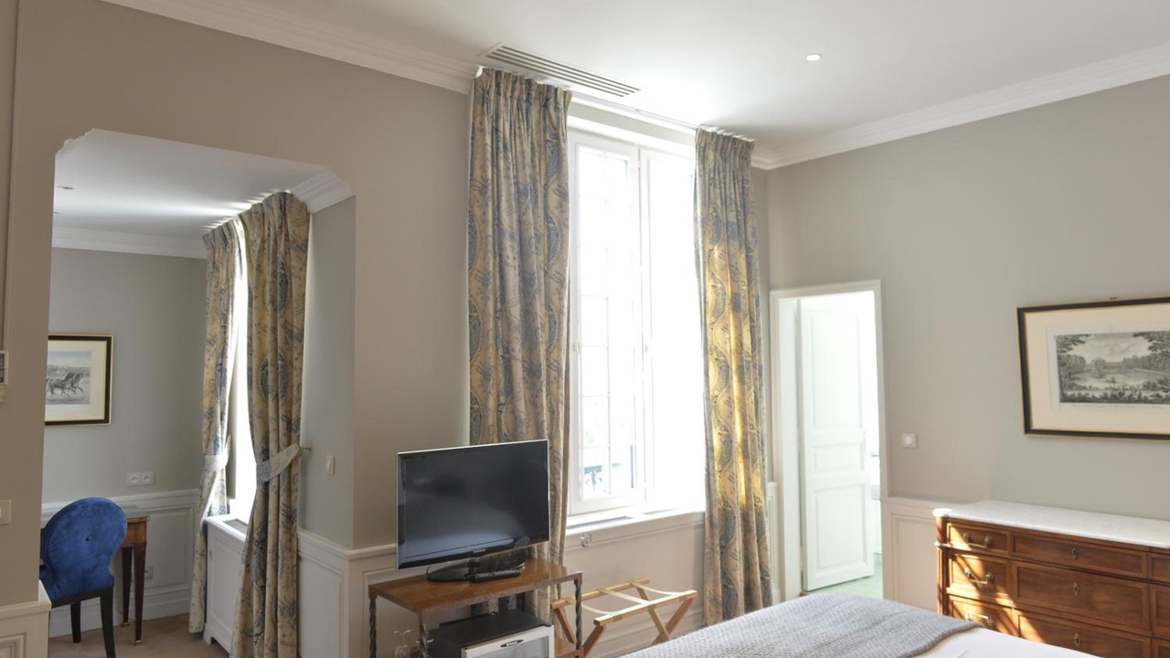 Photo of Bedroom in Fontainebleau