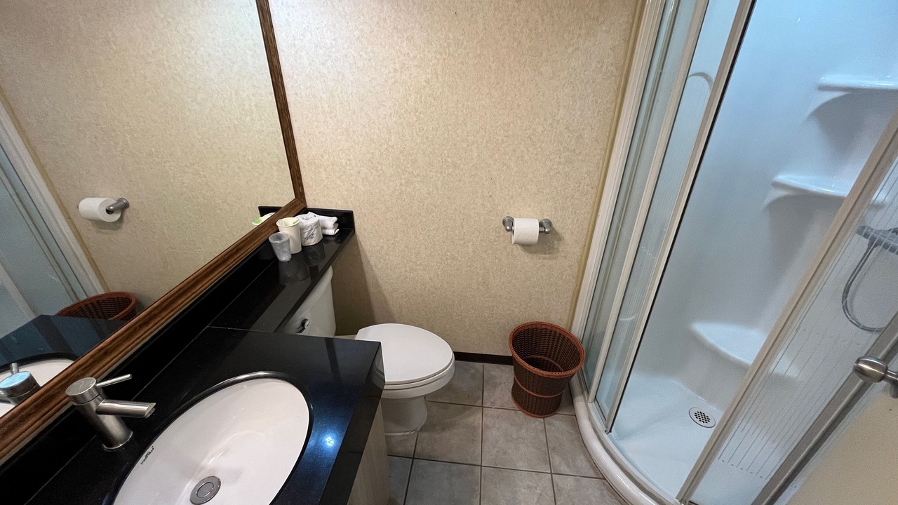 Photo of Bathroom in Cowansville