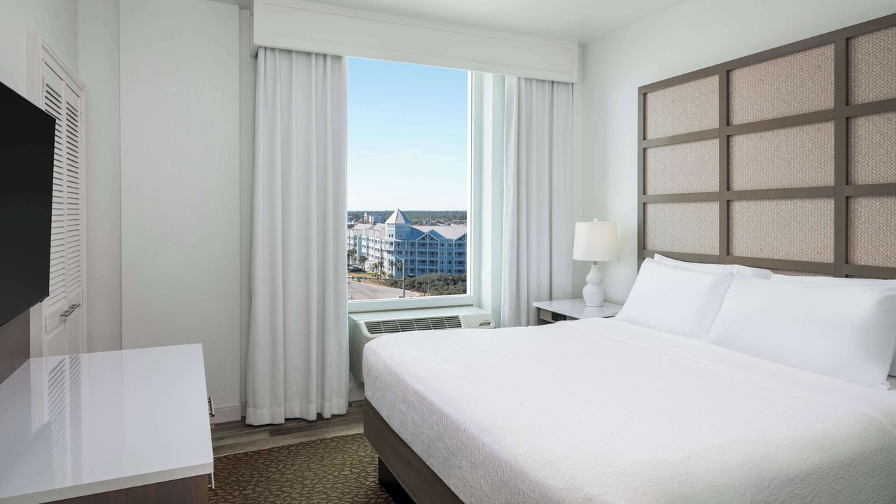 Photo of Bedroom in Orange Beach