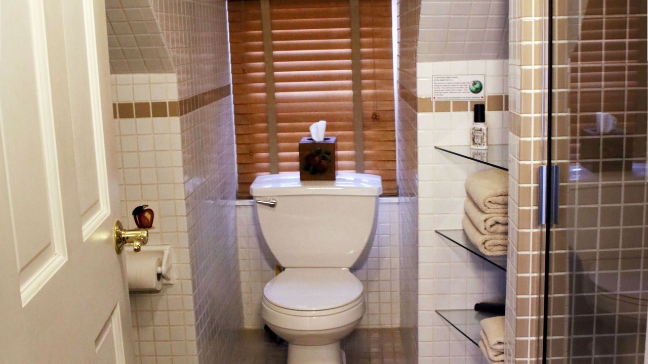 Photo of Bathroom in Willow Street