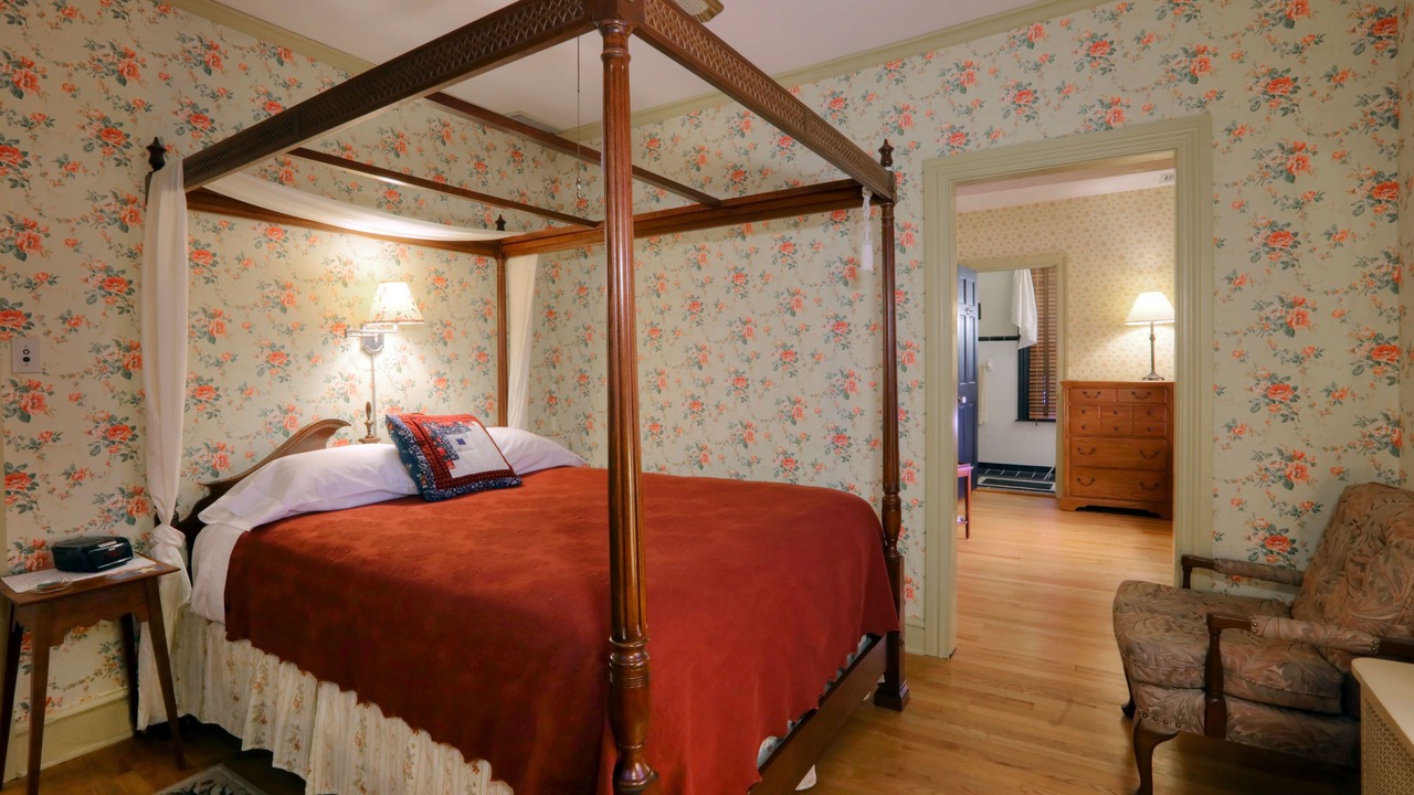 Photo of Bathroom in Willow Street