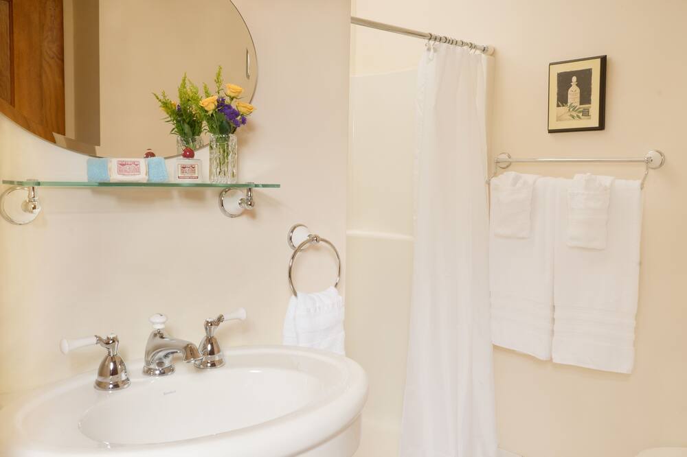Photo of Bathroom in Jefferson