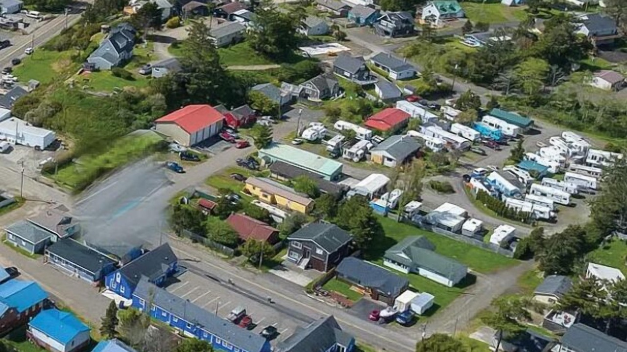 Photo of Others in Pacific City
