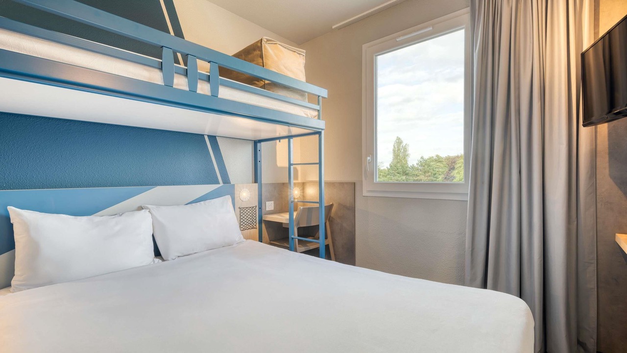 Photo of Bedroom in Chevilly-Larue