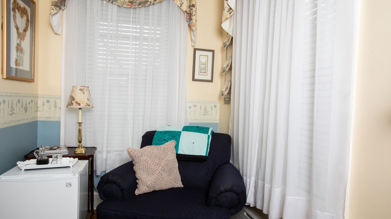 Photo of Livingroom in Neffsville