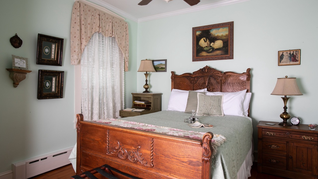 Photo of Bedroom in Neffsville