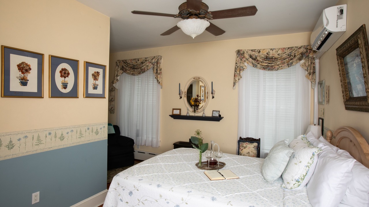 Photo of Bedroom in Neffsville