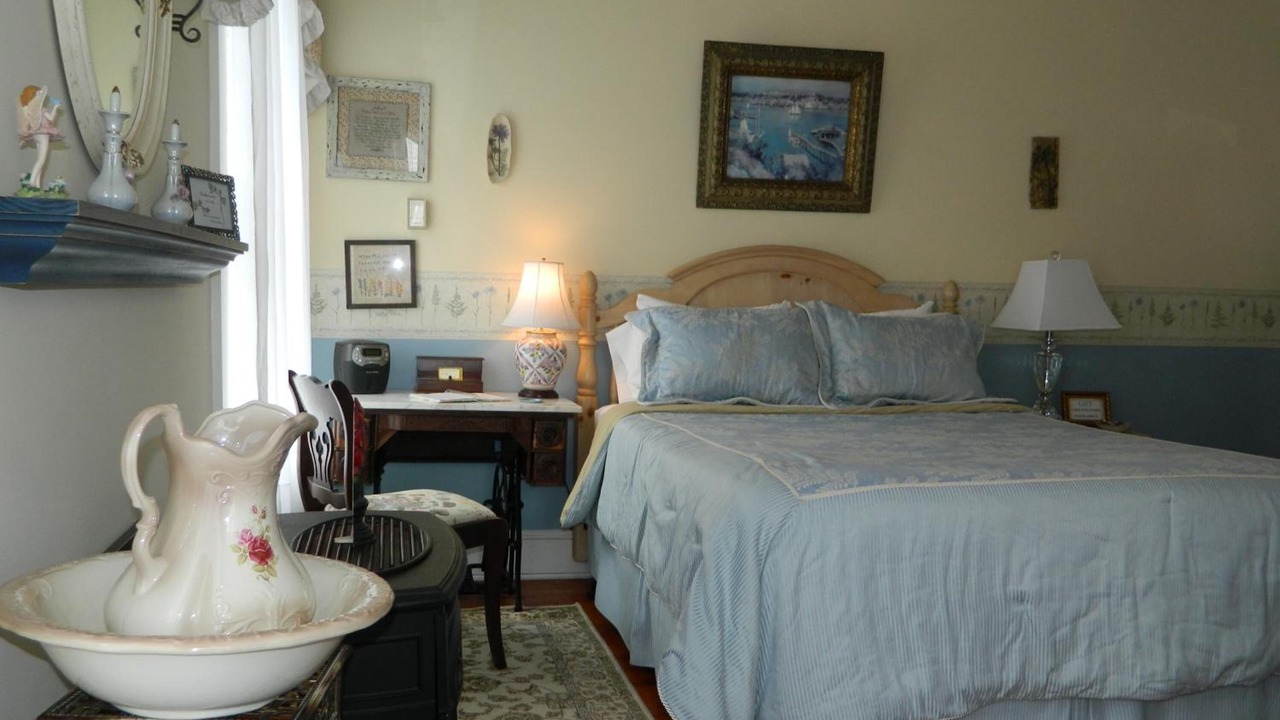 Photo of Bedroom in Neffsville