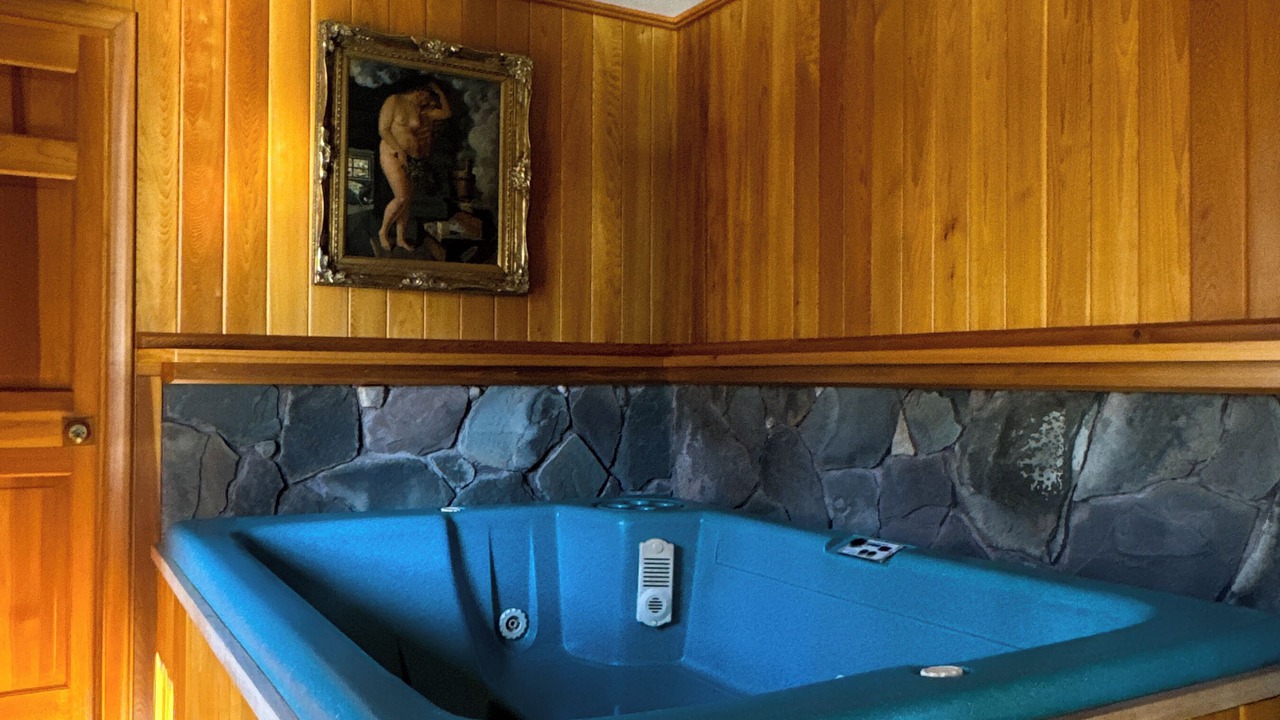 Photo of Bedroom in Jewett Center