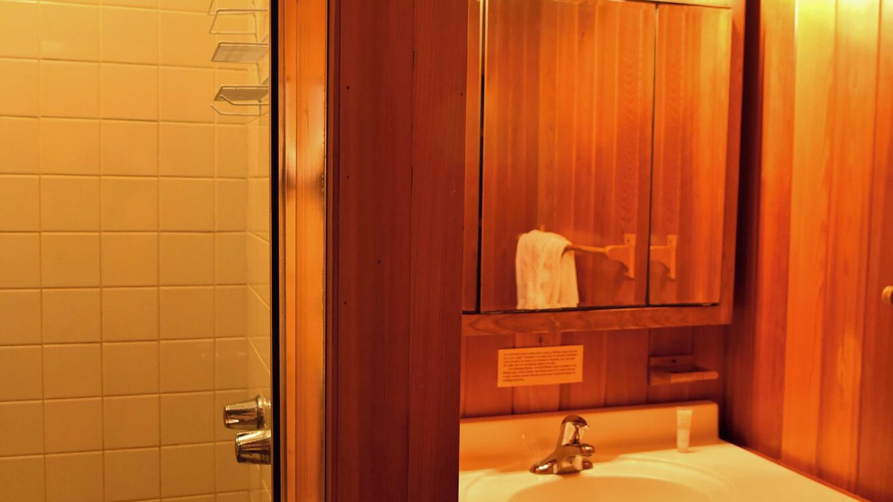 Photo of Bathroom in Jewett Center