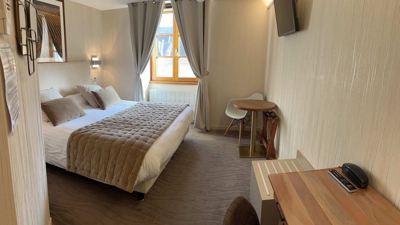 Photo of Bedroom in Arbois