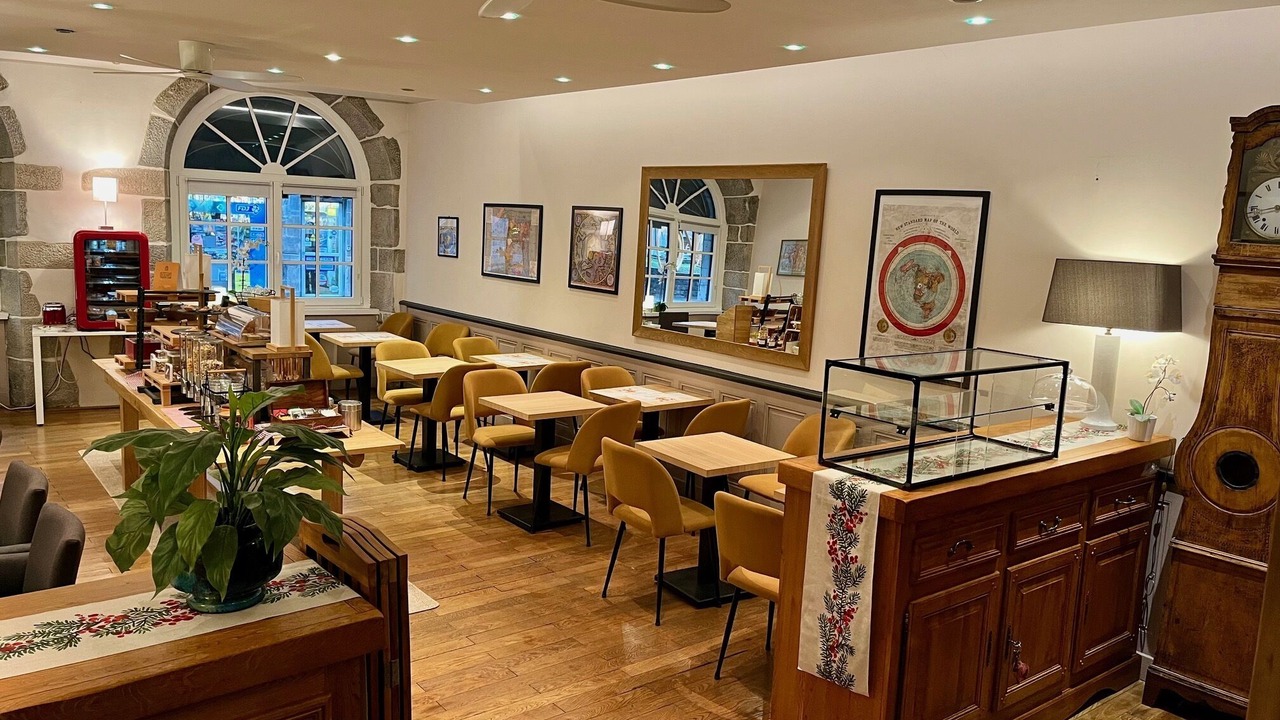 Photo of Others in Arbois