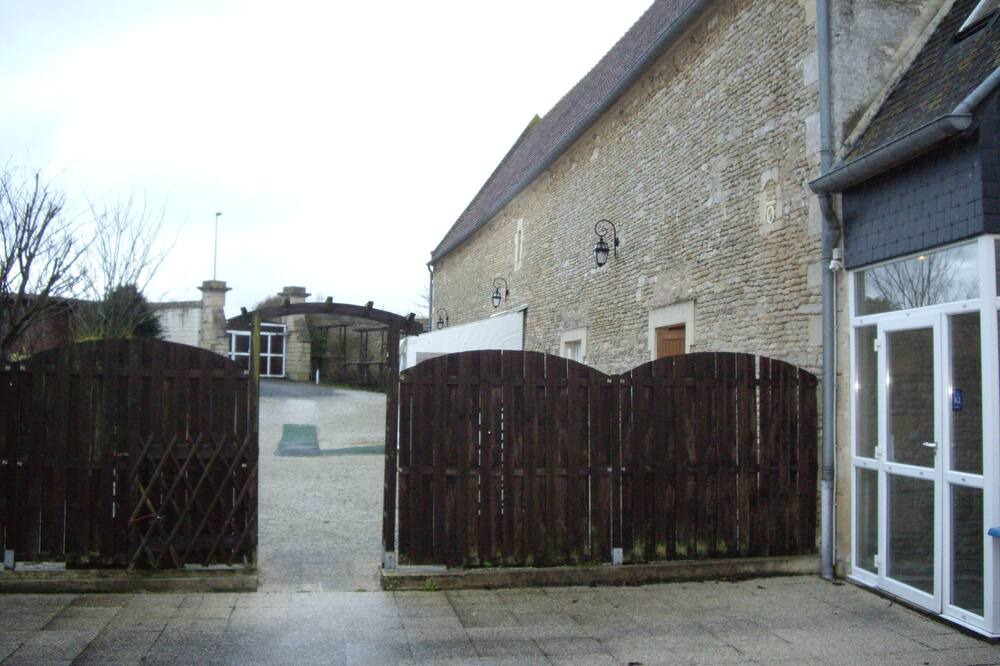 Photo of Outdoor in Bernieres-sur-Mer